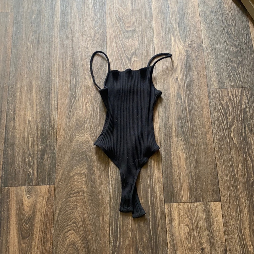 CALE Black Ribbed Scoop Neck Bodysuit